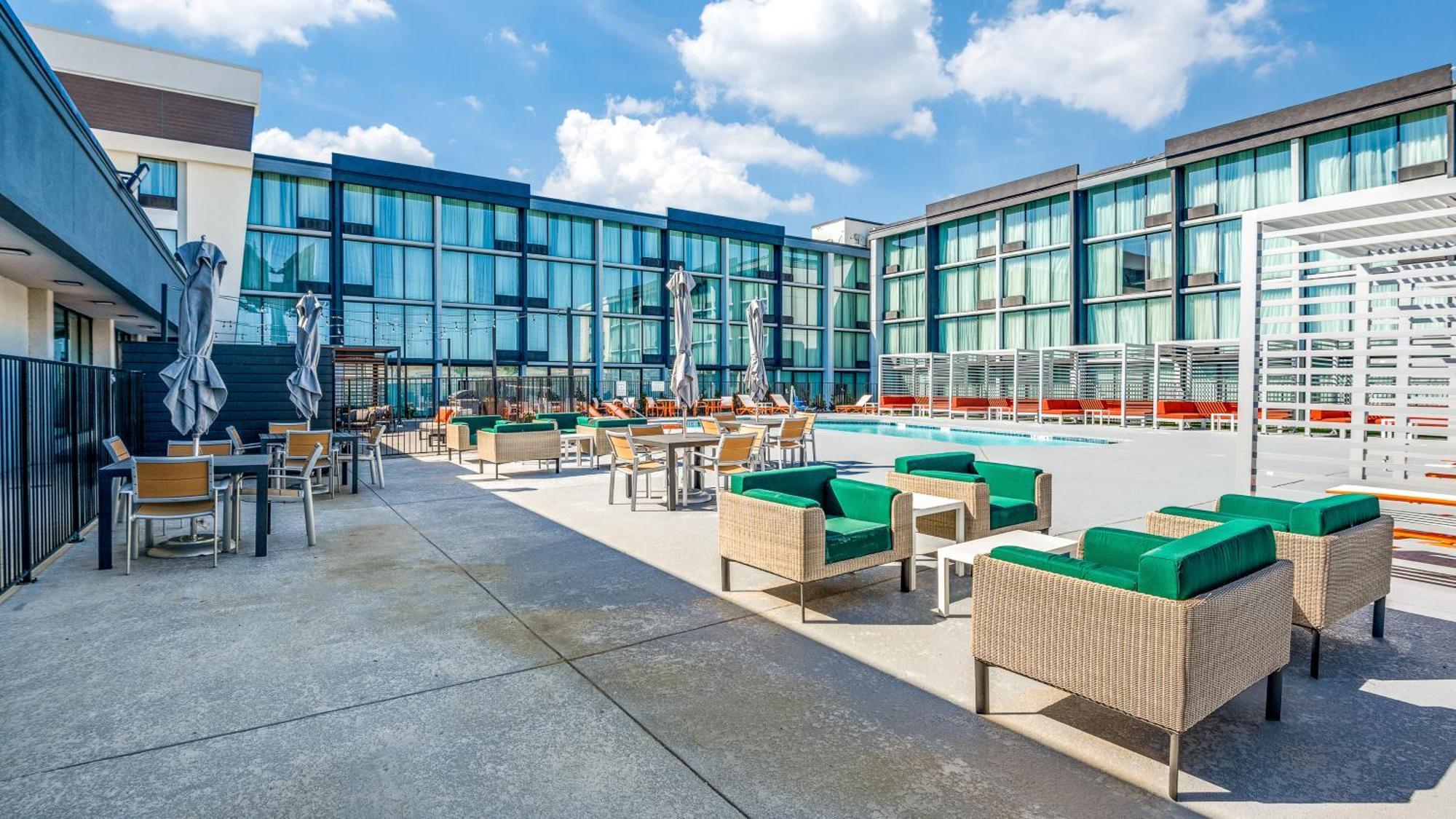 Staybridge Suites Dallas Market Ctr Love Field, An Ihg Hotel מראה חיצוני תמונה