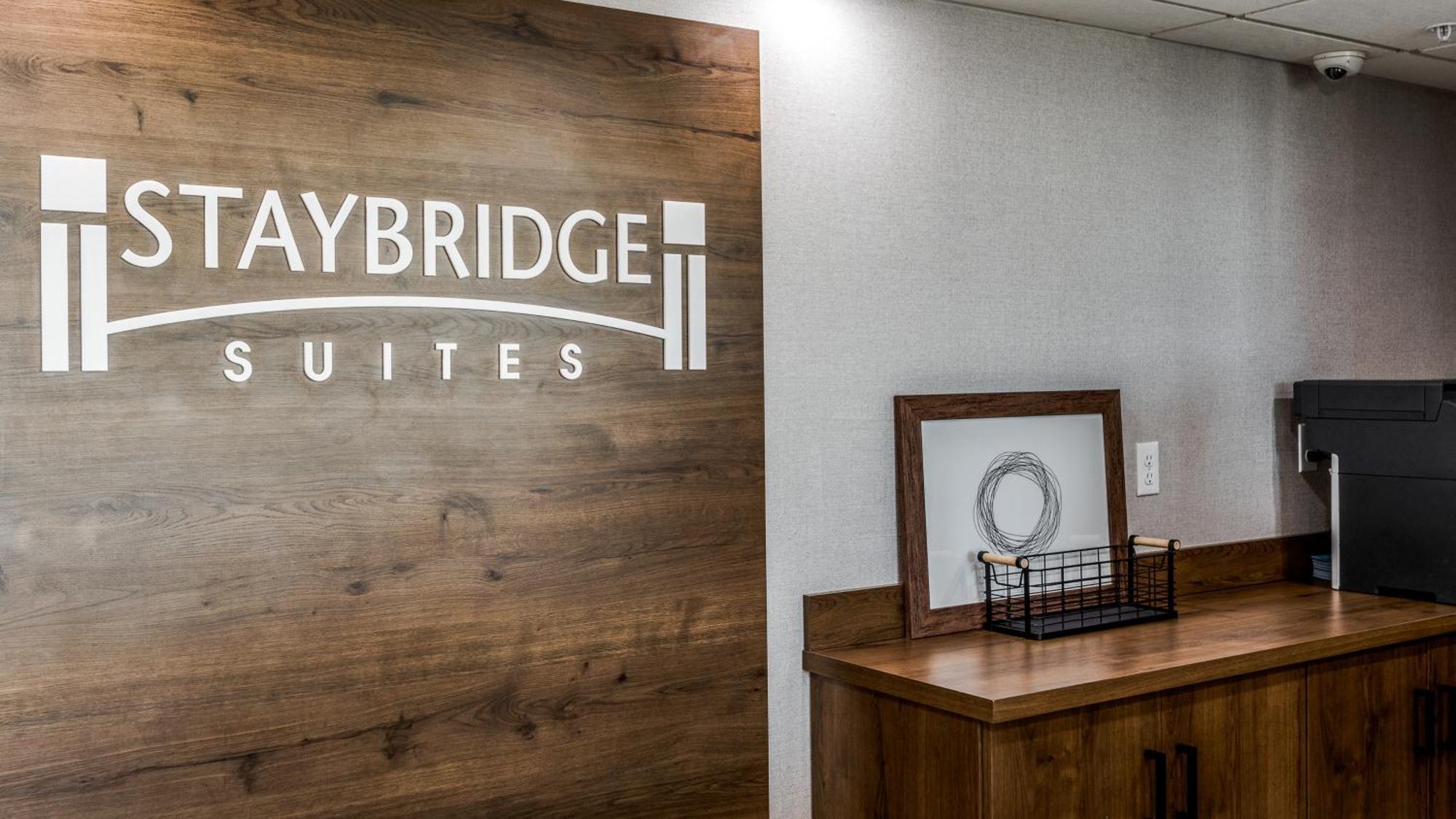 Staybridge Suites Dallas Market Ctr Love Field, An Ihg Hotel מראה חיצוני תמונה